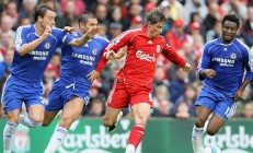 开云体育中国-绝境雄鹿，布克关键制胜，逆转深圳的篮球史诗