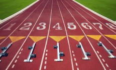 开云体育app-奇迹之夜，哈斯车队惊天翻盘法拉利，维斯塔潘领军演绎绝地反击