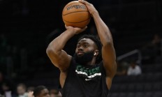 开云体育官网-包含篮网B队绝杀希腊男篮，杰伦·布朗惊艳世界的词条