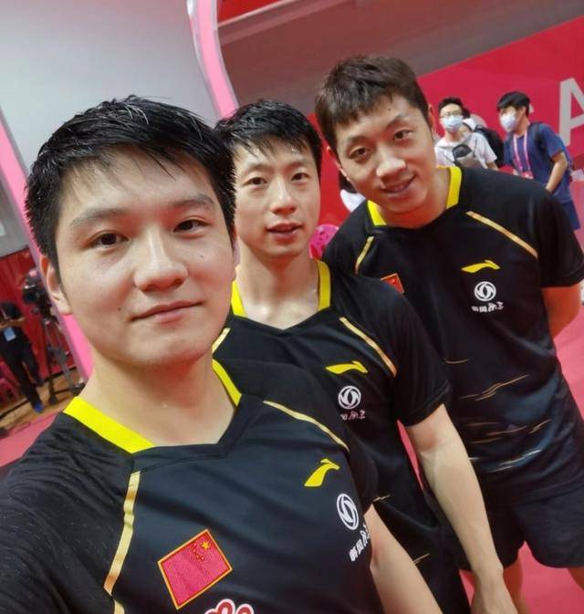 日本队逆转韩国队，许昕统治全场