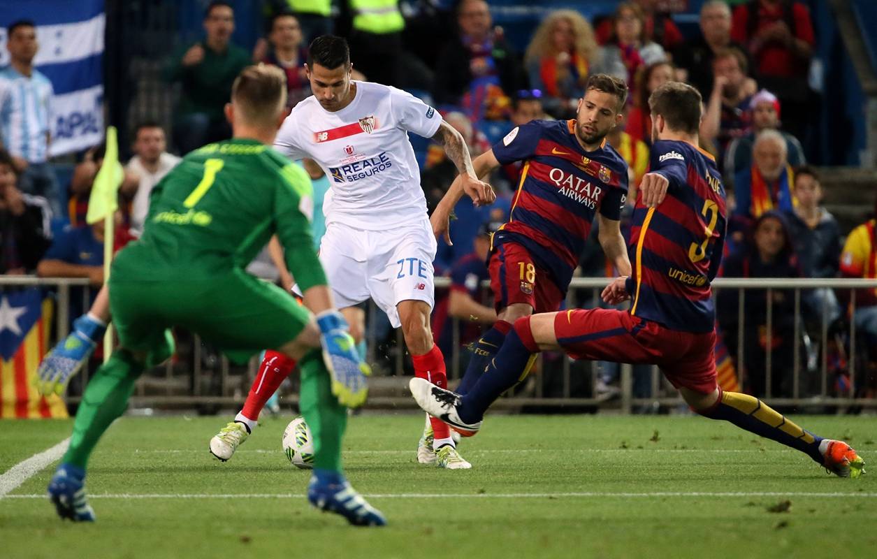 塞维利亚主场告捷,紧追西甲前四的简单介绍 塞维利亚主场告捷,紧追西甲前四的简单介绍