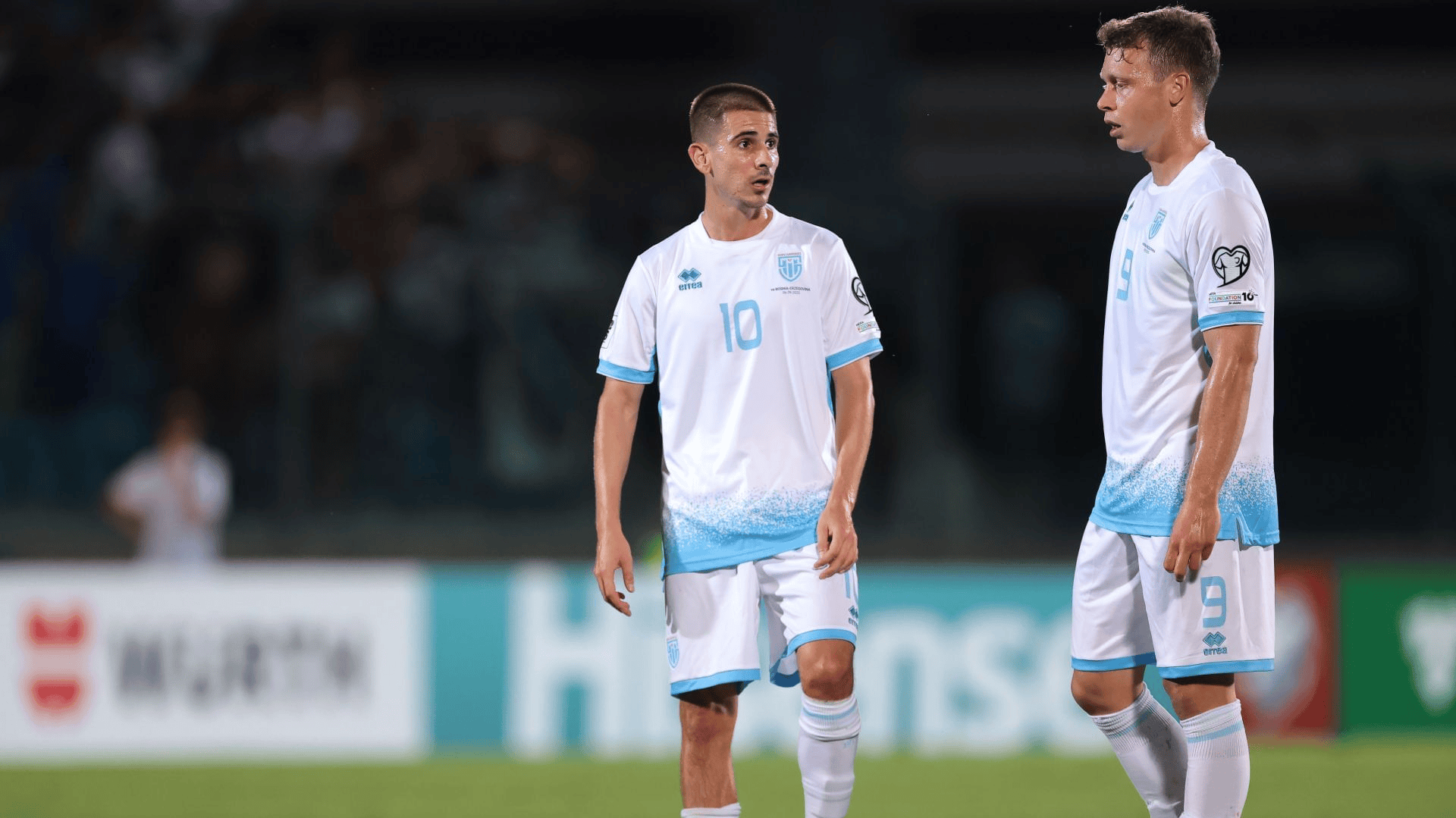 包含奥地利队小组出线,备战欧预赛八强的词条 包含奥地利队小组出线,备战欧预赛八强的词条