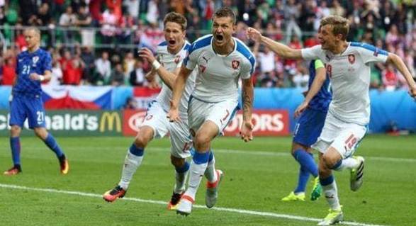 关于捷克队士气高涨备战欧洲资格赛的信息 关于捷克队士气高涨备战欧洲资格赛的信息