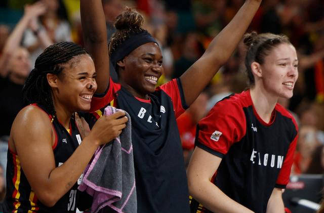 比利时选手以出色表现赢得观众赞誉 比利时选手以出色表现赢得观众赞誉