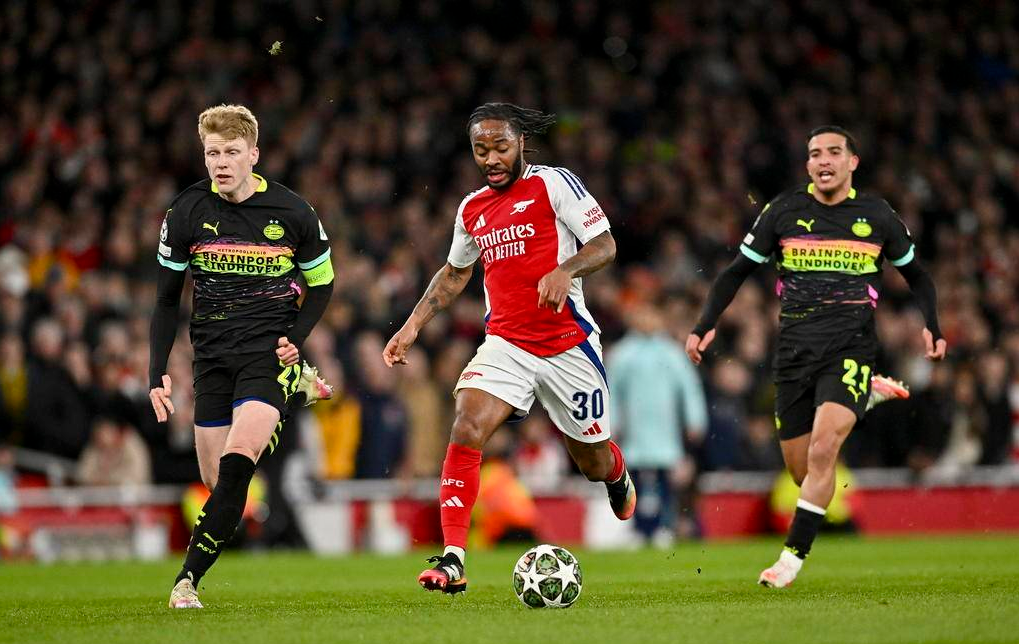 阿森纳连败不断，困境深重球队需自救