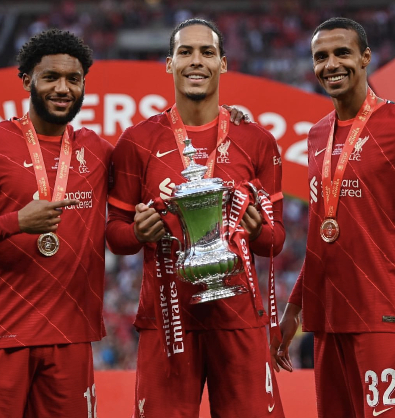 曼联力克AC米兰，范戴克关键制胜