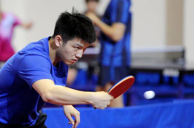 波兰乒乓球队完胜英国乒乓球队,王皓关键制胜的简单介绍 波兰乒乓球队完胜英国乒乓球队,王皓关键制胜的简单介绍