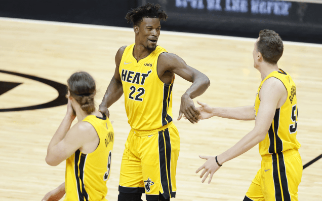 包含热火队球员在公益活动中展现出战斗力的词条